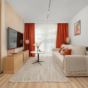 Central Park Z Balkonem I Parkingiem By Renters Prestige , Wrocław Polska